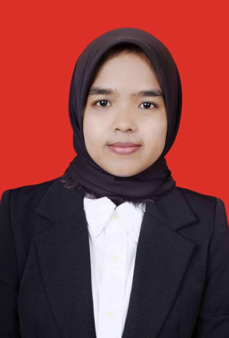 Foto SURI ANGGIRIANI